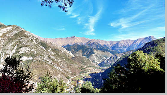 View from Baisse de Peluna